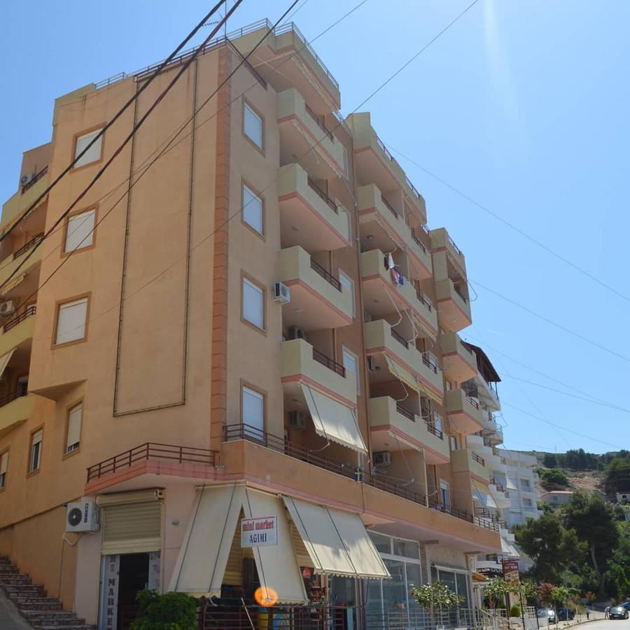 Klajdi Apartaments Sarande Exterior photo
