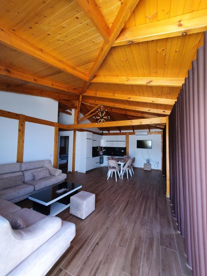 Klajdi Apartaments Sarande Exterior photo