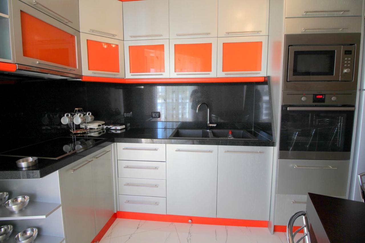 Klajdi Apartaments Sarande Exterior photo
