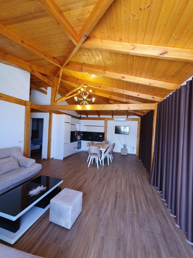 Klajdi Apartaments Sarande Exterior photo