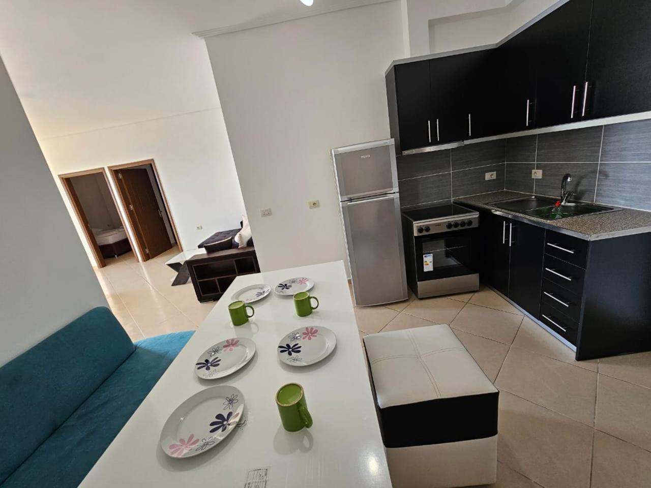 Klajdi Apartaments Sarande Exterior photo