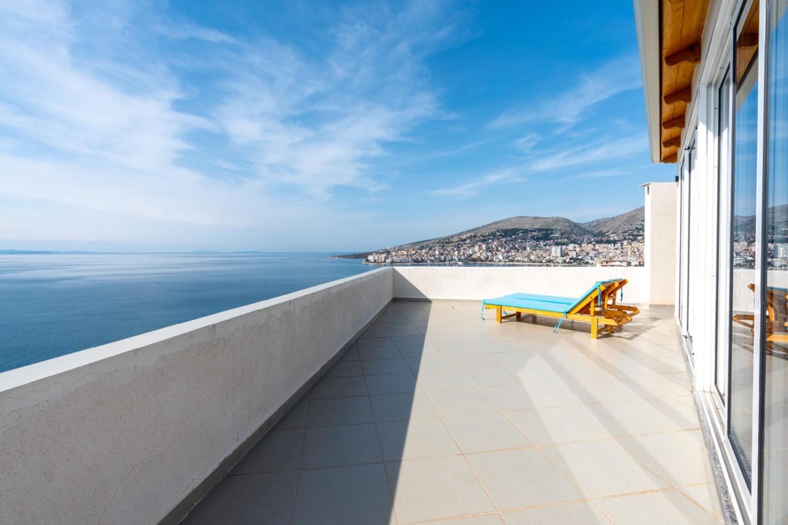 Klajdi Apartaments Sarande Exterior photo