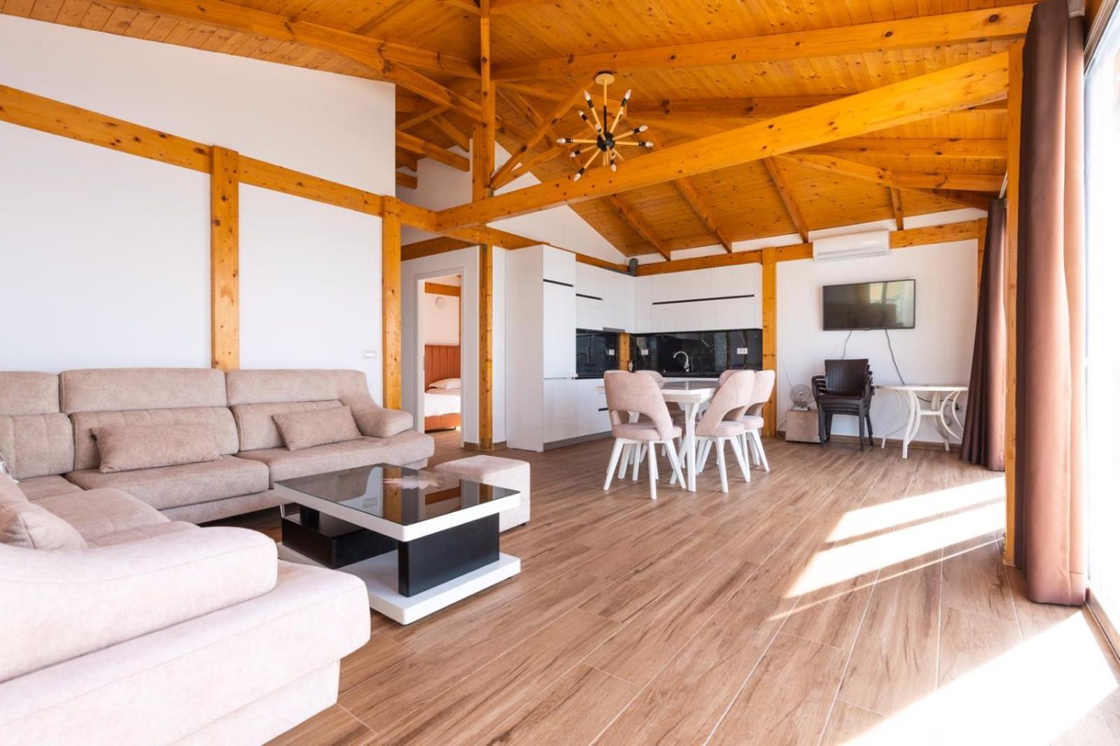 Klajdi Apartaments Sarande Exterior photo