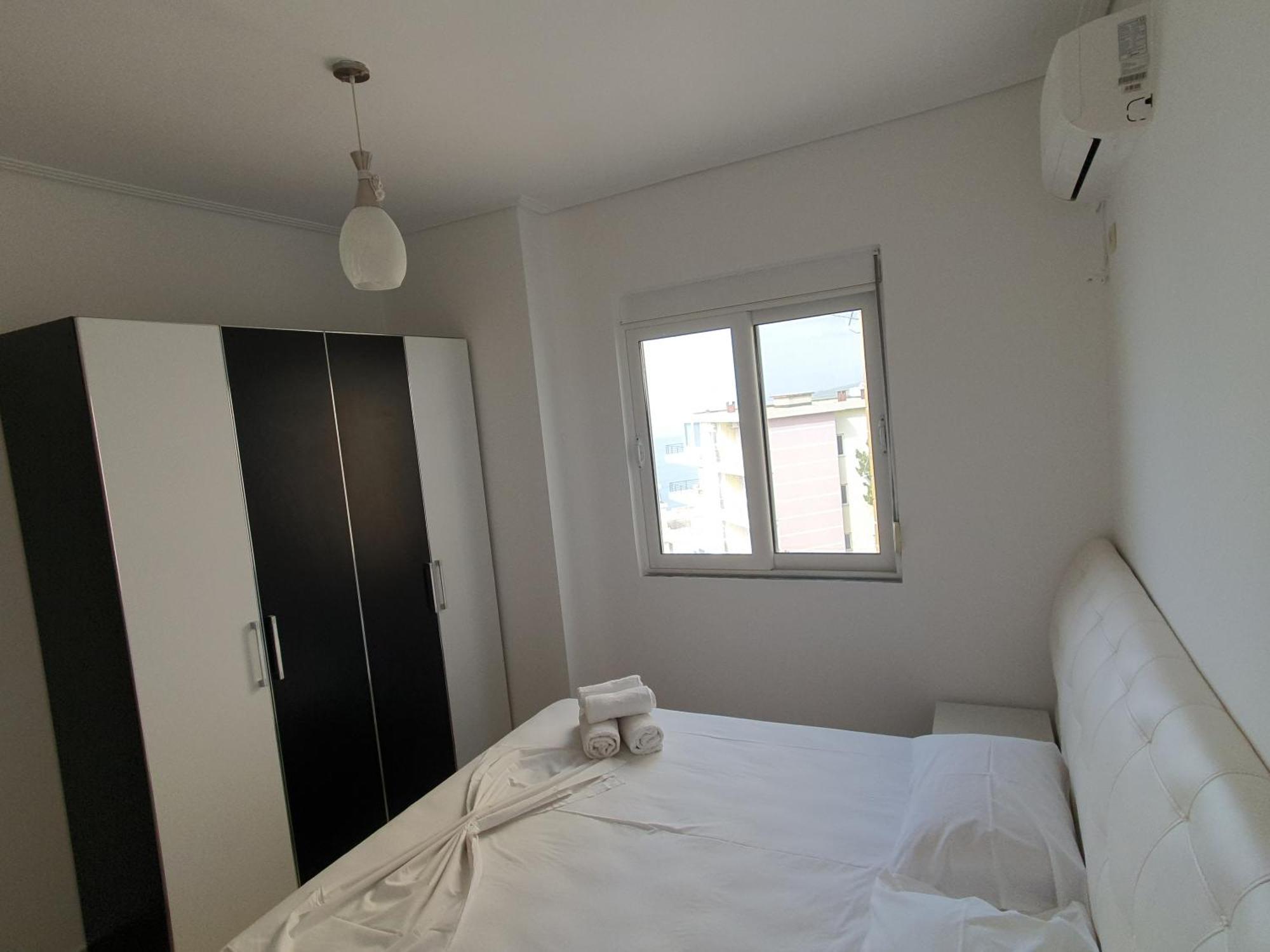 Klajdi Apartaments Sarande Exterior photo